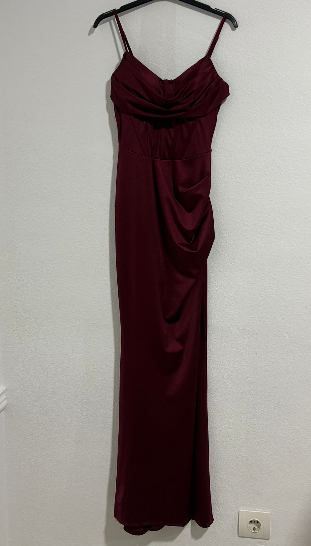 Vestido corset burdeo