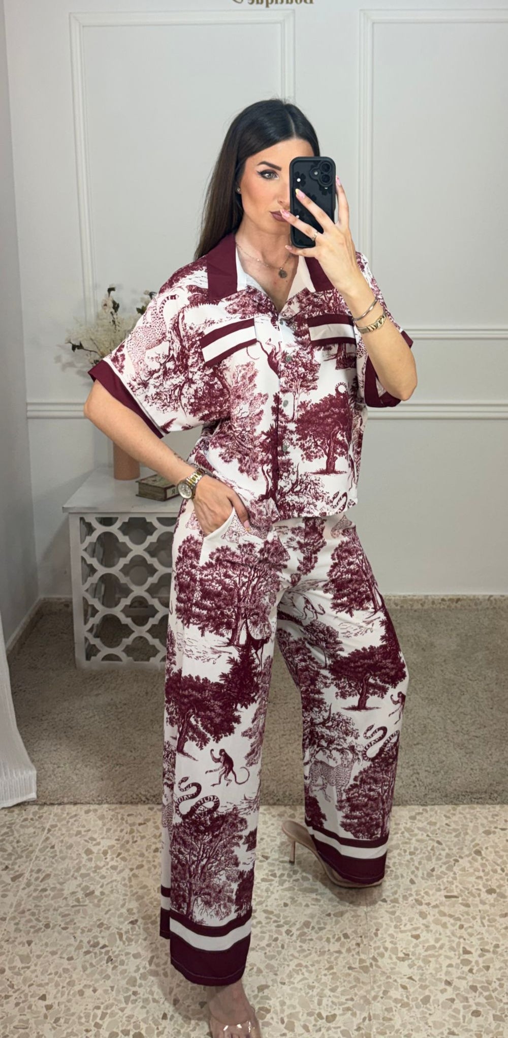 Conjunto DC Burdeos