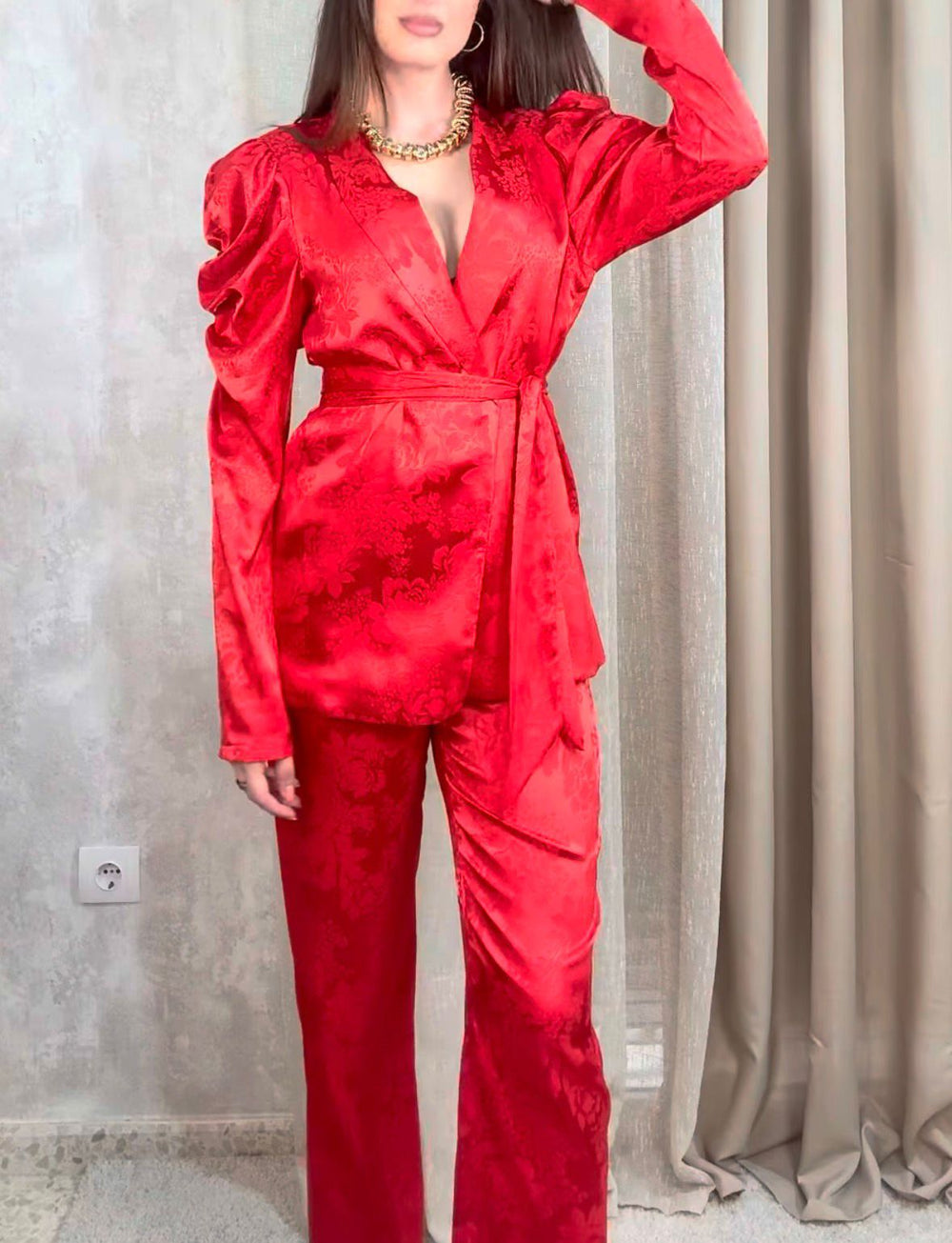 Conjunto Chaqueta/Pantalón Raso Rojo